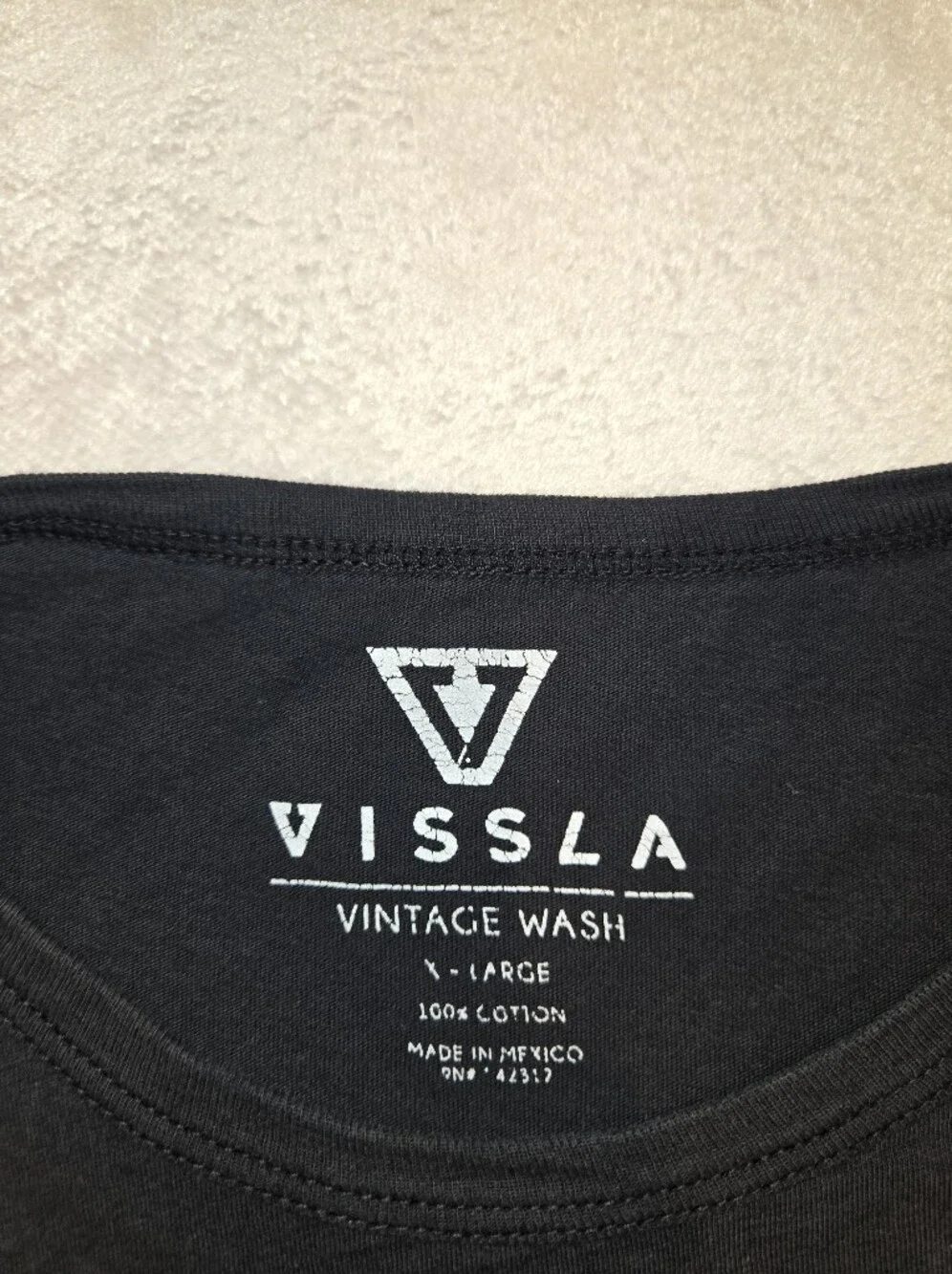VISSLA black short